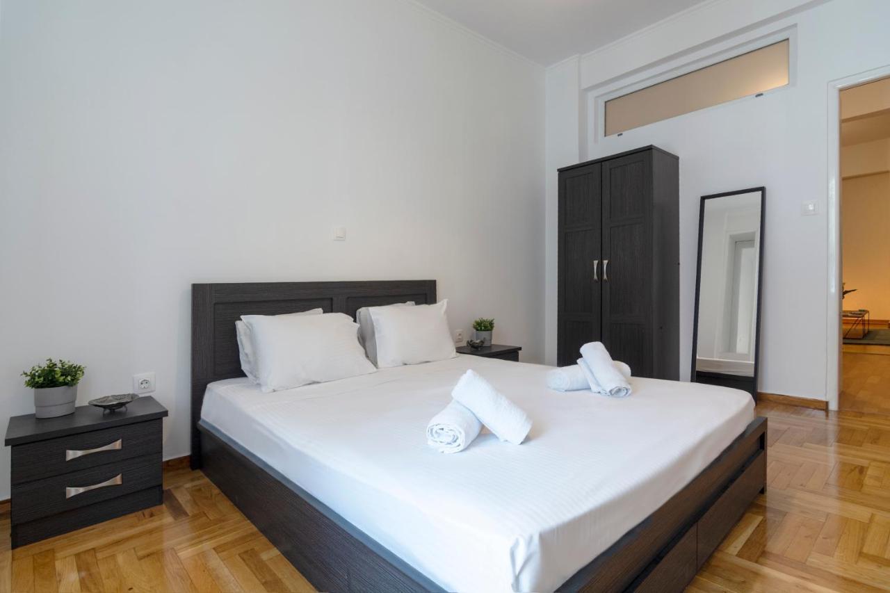 Modern 2Bd Apt In Athens , 3-Min Metro Εξωτερικό φωτογραφία